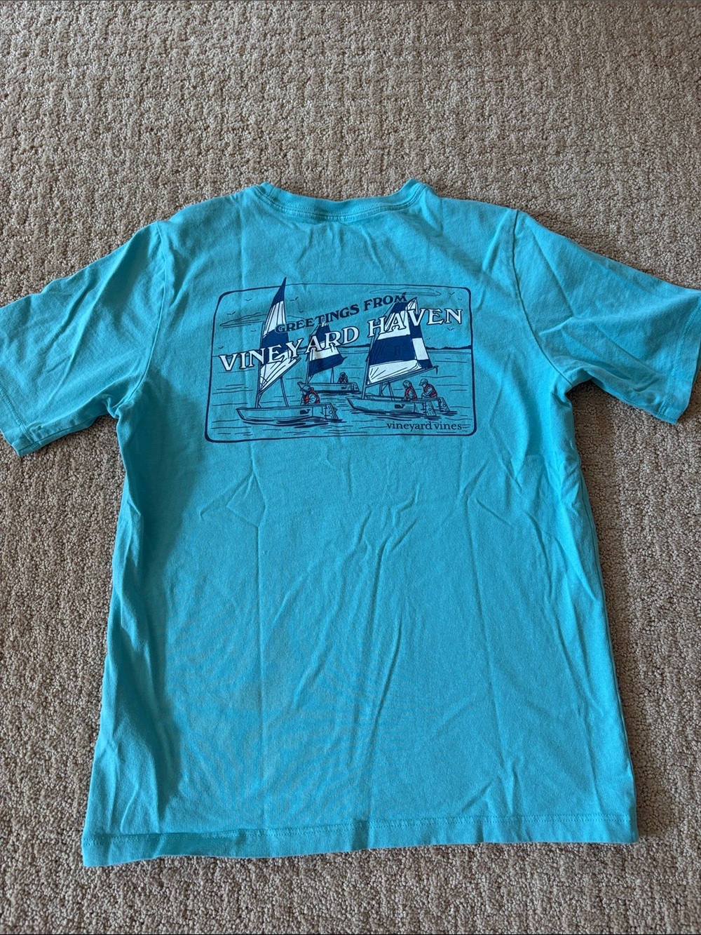 EUC boys Vineyard Vines Turquoise Graphic Sailboat Tee- Vineyard Haven size M